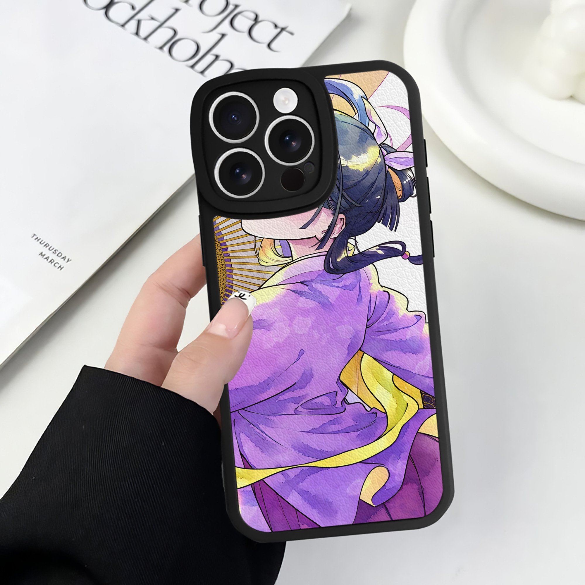 （画像用） 薬屋のひとりごと The Apothecary Diaries 【iPhone 16シリーズ対応】シリコンスマホケース（レザー調） 材質：シリコン
